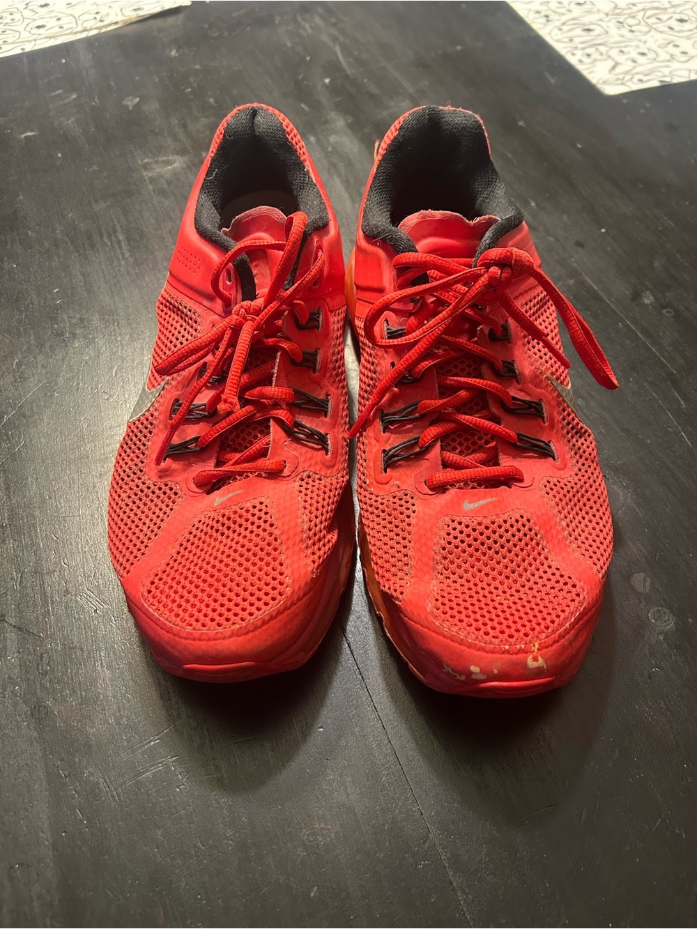 Nike AirMax Red and Black Athletic Sneakers Size 10.5